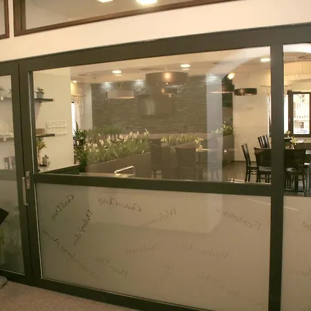 Гостевой дом Aladdin Теплице