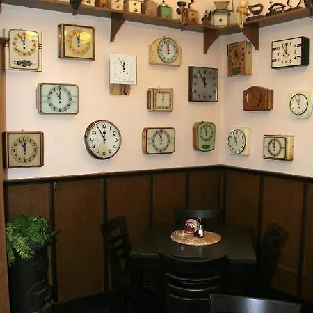 Aladdin Гостевой дом Теплице